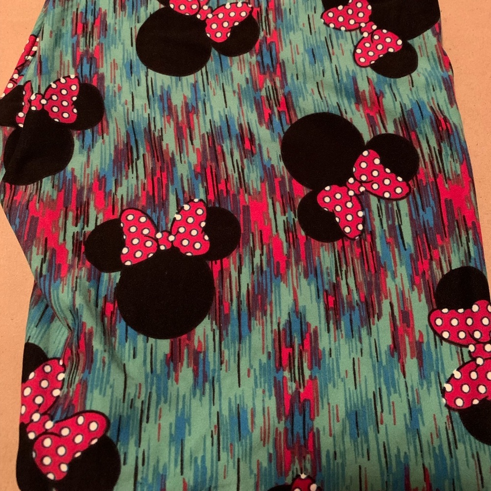 Lularoe Disney Minnie Mouse Ear OS Leggings